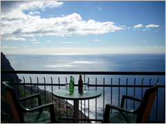 Herzlich Willkommen auf Madeira - Hier finden Sie atraktive Angebote an Hotels , Ferienhäusern, Apartments, Flüge, Mietwagen etc
